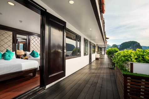 Alisa Premier Cruise balcony