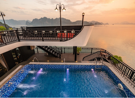 Rita Cruise accommadation - swimming pool