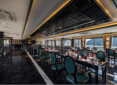 Rita Cruise dining room